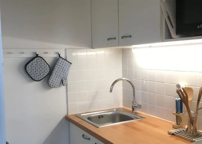 Cabourg, T2 Parfait Pour Vous ! Proche Et Centre-ville, 2 A 4 Pers. * Cabourg